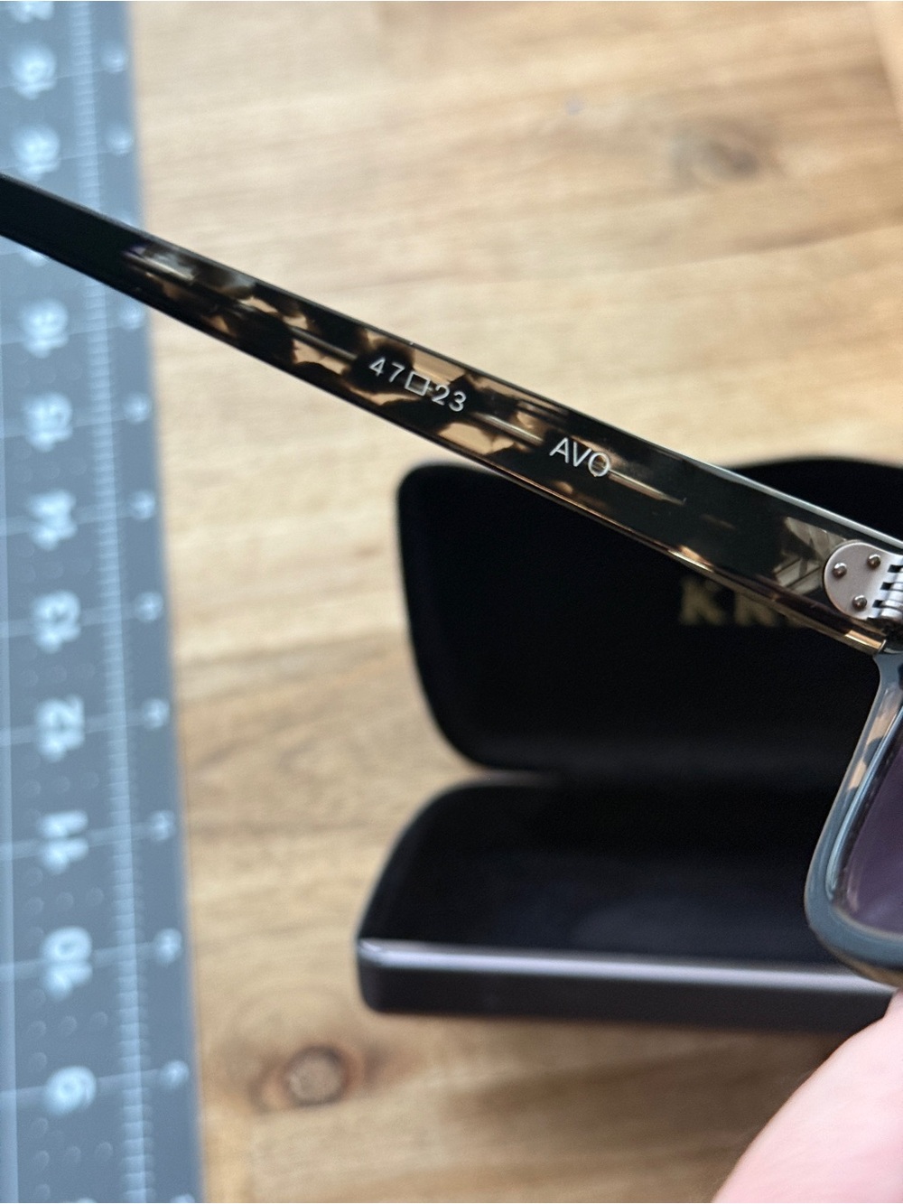 KREWE AVO Sunglasses - Grey - Picture 6 of 13